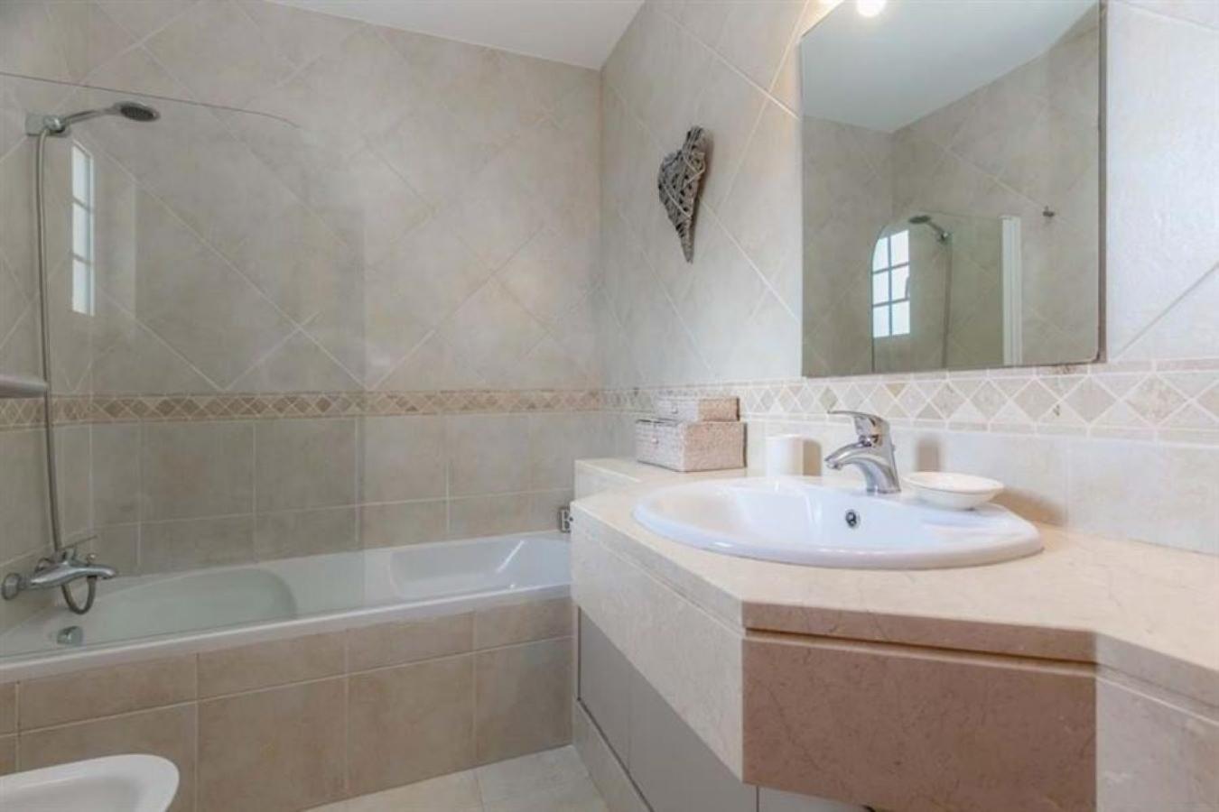 Atalaia Haven Villa